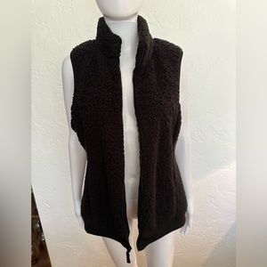 Black Fleece Vest - Size 4/6